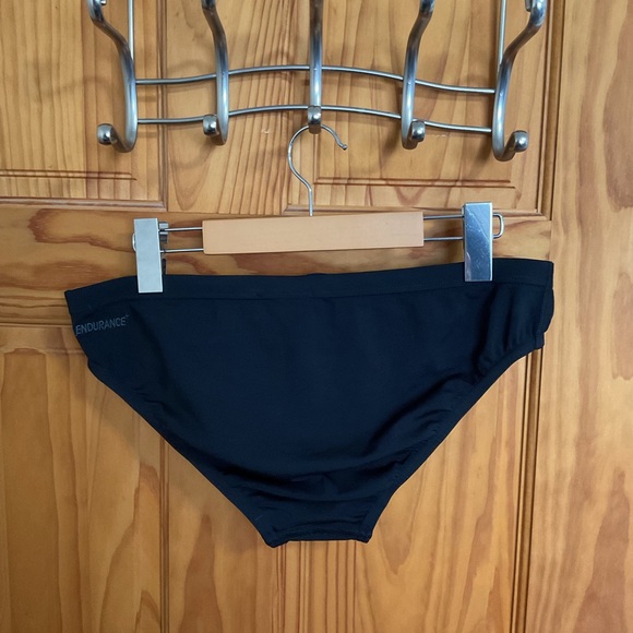 Size 34 speedo endurance swim brief - Picture 2 of 3